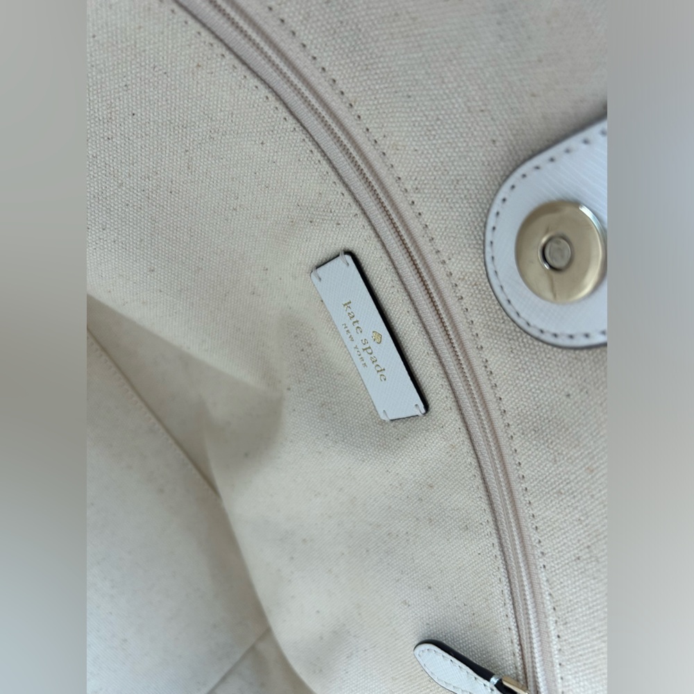 Kate Spade Canvas Tote Strawberry Embroidery - Picture 10 of 11